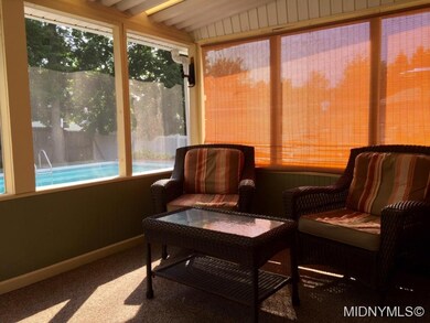 Enjoy the sun room!