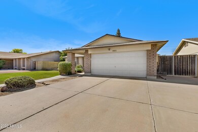 861 W Posada Ave, Mesa, AZ 85210 - photo 3