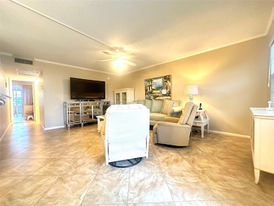 236 Grantham B unit 236, Deerfield Beach, FL 33442 - photo 3