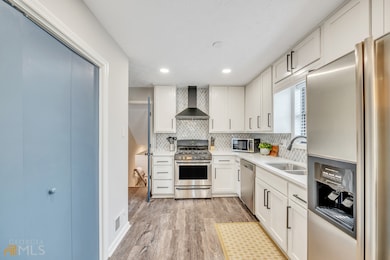 1898 Winding Creek Ln SW, Marietta, GA 30064 - photo 7