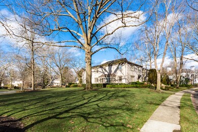 Side Yard/Corner Lot