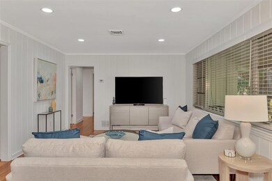 1726 Floyd St, Sarasota, FL 34239 - photo 7