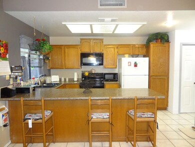 08-Kitchen