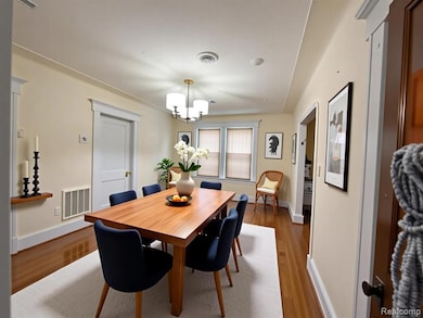 2361 Caniff St, HamtraMcK, MI 48212 - photo 5