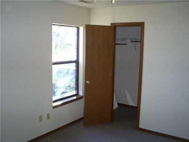 1657 E Evalyn Cir, Fayetteville, AR 72701 - photo 5