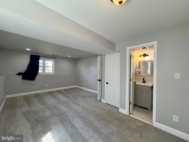 703 Cedar Crest Ct, Edgewood, MD 21040 - photo 7