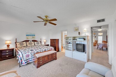 2801 Victoria Way unit D3, Coconut Creek, FL 33066 - photo 4