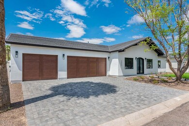 3902 E Devonshire Ave - MLS-3