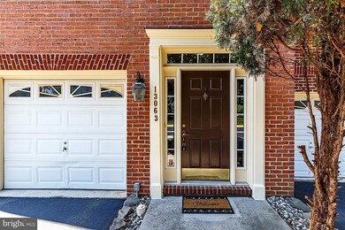 13063 Park Crescent Cir, Herndon, VA 20171 - photo 2