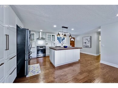 14031 SE Big Timber Ct, Clackamas, OR 97015 - photo 6