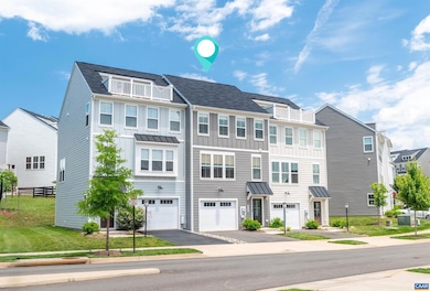 4454 Alston St, Crozet, VA 22932 - photo 2