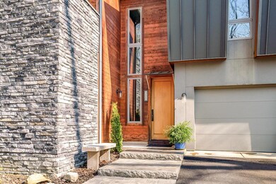 588 Overbrook Dr, Columbus, OH 43214 - photo 3