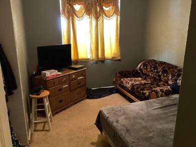 623 N Maurer St, Porterville, CA 93257 - photo 6