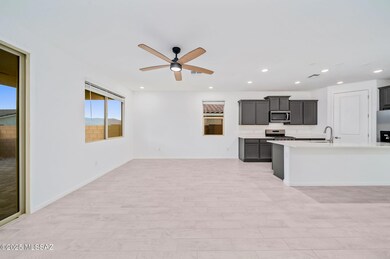 18-web-or-mls-12745 E Tortoise Point Dr