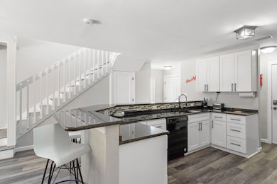 Oversized breakfast bar