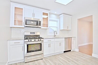 611 Hopping Rd, Belford, NJ 07718 - photo 7