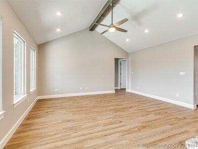 5821 Coldspring Ln, Bartlesville, OK 74006 - photo 6