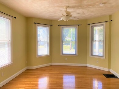 34-3 Elm St unit 1, Wakefield, MA 01880 - photo 5