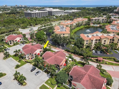 28 Uno Lago Dr, North Palm Beach, FL 33408 - photo 4