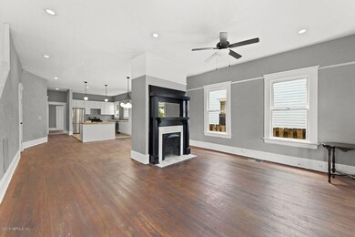 1729 N Market_006_WEB_preview