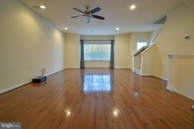 337 Latrobe Dr, Newark, DE 19702 - photo 2