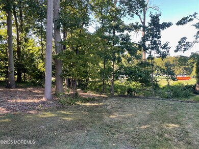 60 Birch Ln, Eatontown, NJ 07724 - photo 4