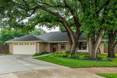 2528 Sunshine Ct, Bedford, TX 76021 - photo 3