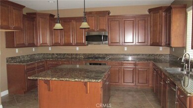 5391 N Valles Dr, San Bernardino, CA 92407 - photo 4