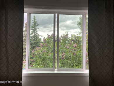 1100 Ermine St unit 3, Anchorage, AK 99504 - photo 4