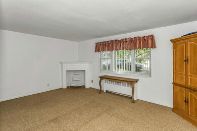 15-06 212th St unit 207, Bayside, NY 11360 - photo 3