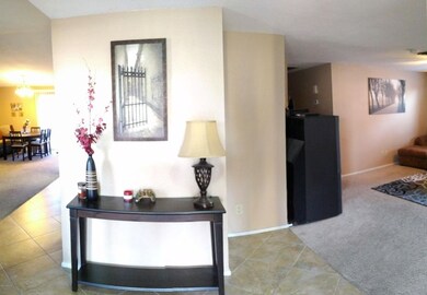 4.0 FrontRoom1