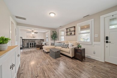 39 Davis St, Hanover, MA 02339 - photo 3