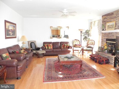 13125 Crutchfield Ave, Bowie, MD 20720 - photo 7