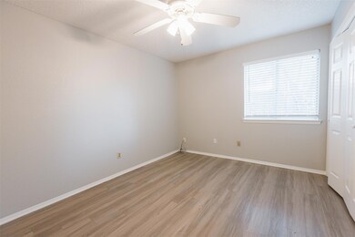 12311 Patron Dr unit B, Austin, TX 78758 - photo 7