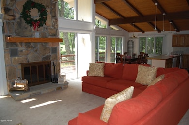 322 Canoe Brook Dr, Hawley, PA 18428 - photo 5