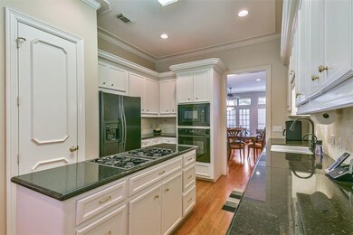 1906 Elmen St, Houston, TX 77019 - photo 6