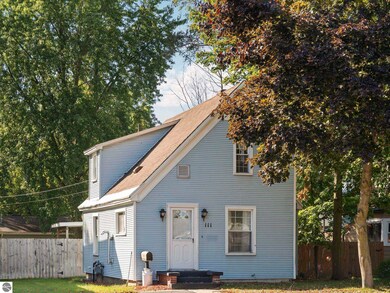 111 W Fourteenth St, Traverse City, MI 49684 - photo 2