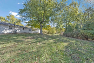 6288 N State Road 65, Hazleton, IN 47640 - photo 3