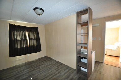 103 7th St, Glen Ullin, ND 58631 - photo 6