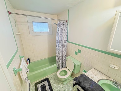 70 Wynola Ave, New Britain, CT 06051 - photo 5