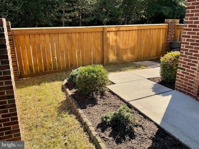 135 Whiskey Creek Cir, Frederick, MD 21702 - photo 4