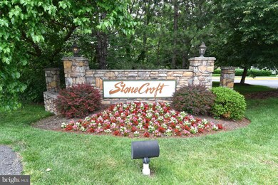 13070 Autumn Woods Way unit 204, Fairfax, VA 22033 - photo 2