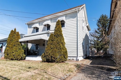 2557 Wh Mer Rd, Trenton, NJ 08619 - photo 3