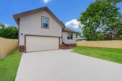 3726 Trout St, Houston, TX 77093 - photo 5