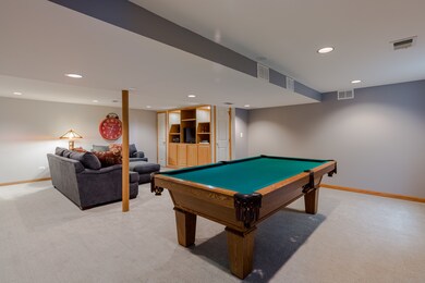 2217 Riverlea Cir, Naperville, IL 60565 - photo 6