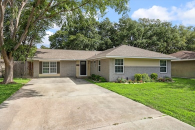 5422 Nina Lee Ln, Houston, TX 77092 - photo 2