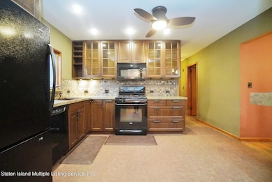 38 Glenwood Ave, Staten Island, NY 10301 - photo 6