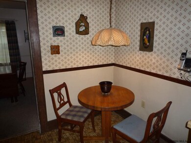 32 Washington Rd, Schenectady, NY 12302 - photo 6