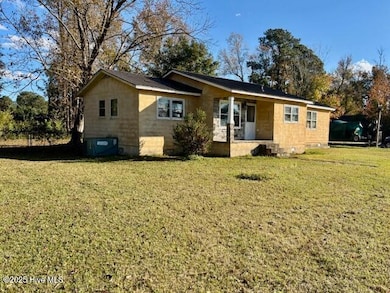 145 Riggs St, Jacksonville, NC 28540 - photo 3