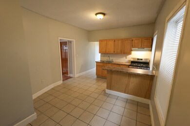 14 Fowler St unit 2, Dorchester, MA 02121 - photo 2